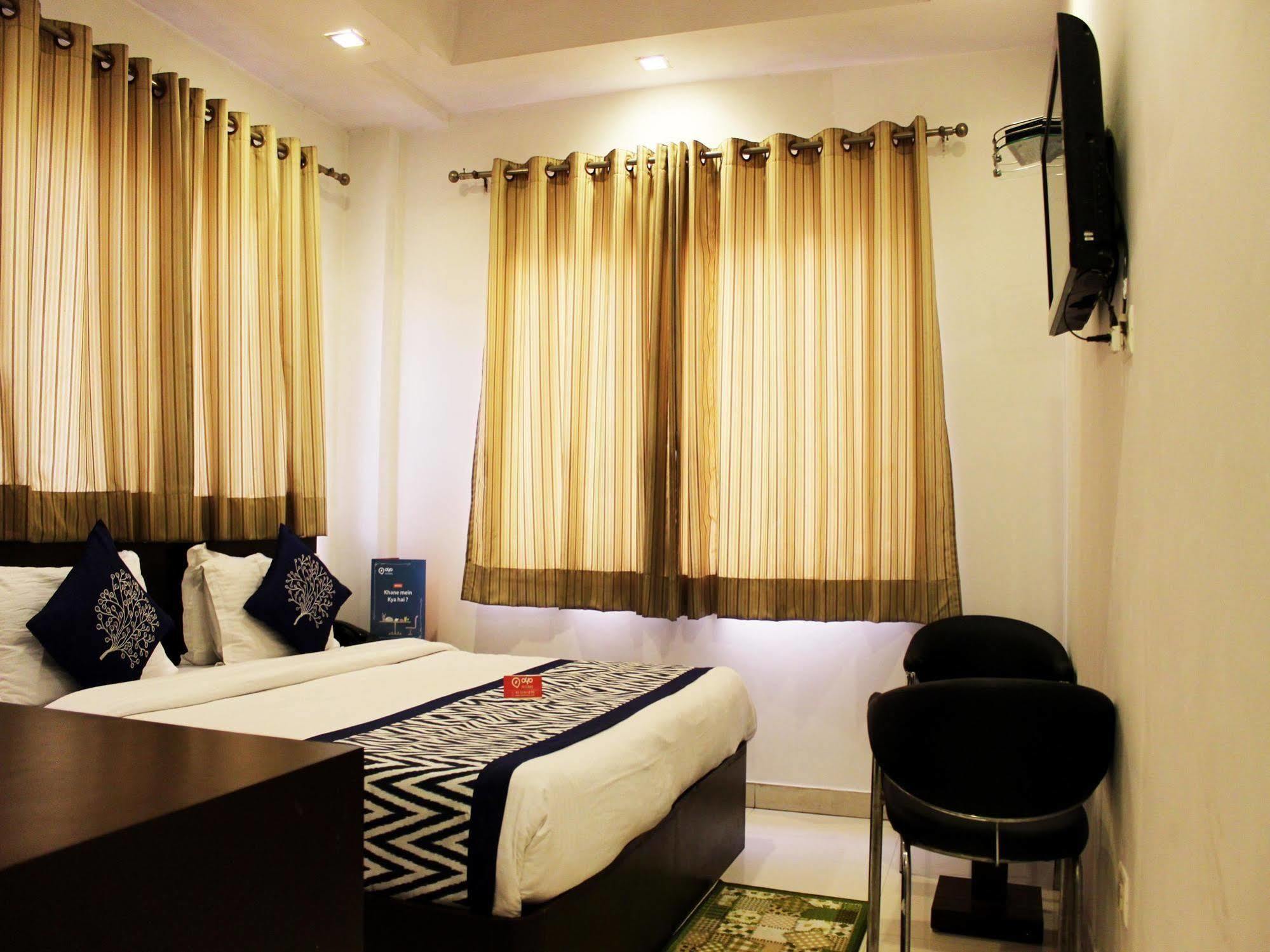 Hotel Siam International Delhi Zewnętrze zdjęcie