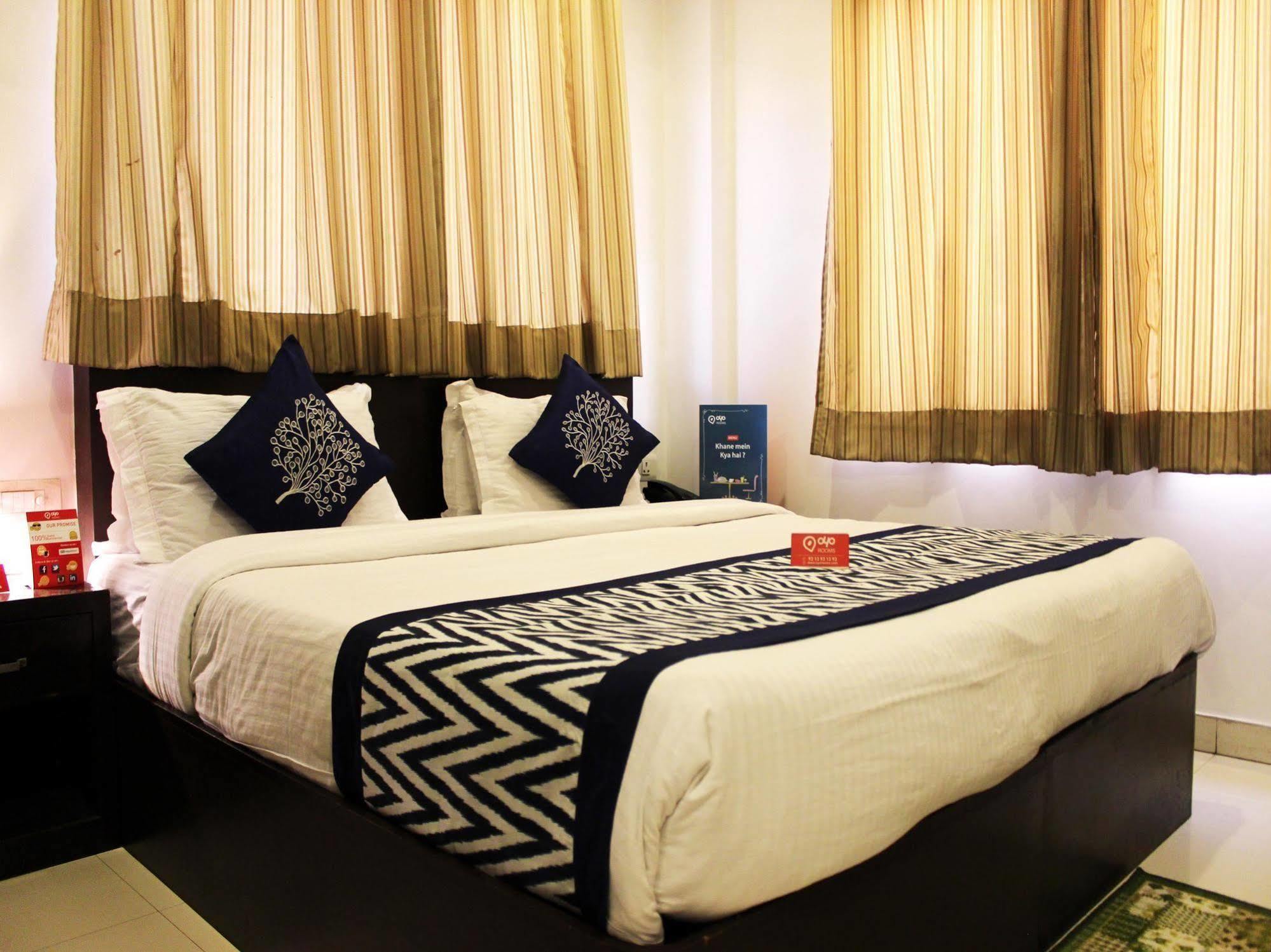 Hotel Siam International Delhi Zewnętrze zdjęcie